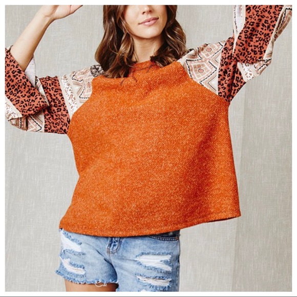 ✨LAST 1✨Leopard and Aztec print contrast tunic top - Picture 4 of 5